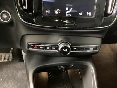 2019 Volvo XC40 Momentum