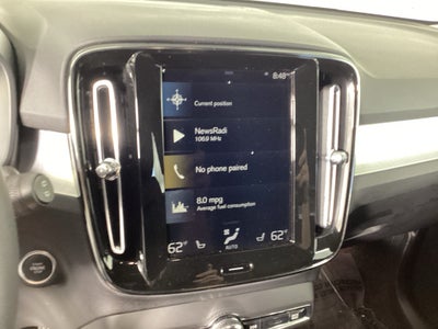 2022 Volvo XC40 T5 T5 Momentum