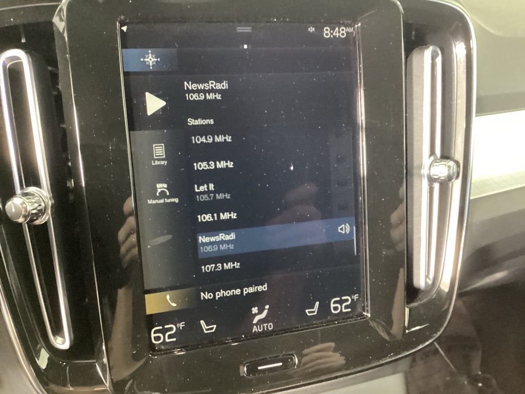 2022 Volvo XC40 T5 T5 Momentum