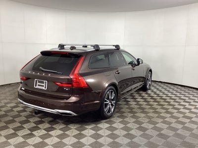 2017 Volvo V90 Cross Country T6 T6 AWD