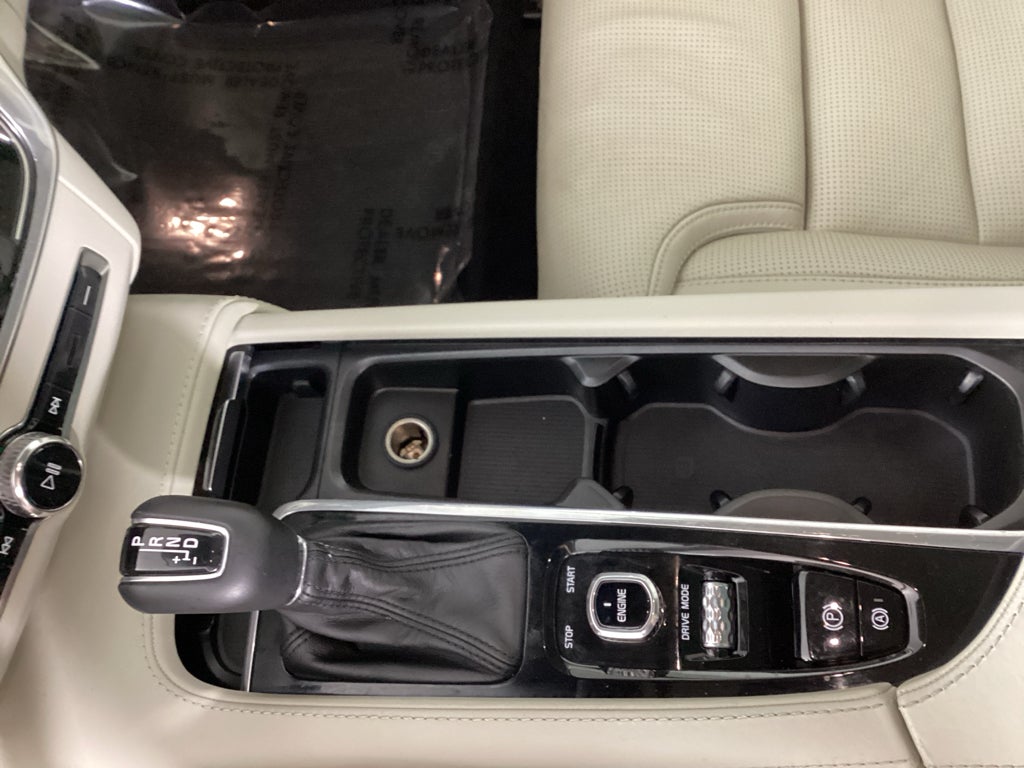 2017 Volvo V90 Cross Country T6 T6 AWD