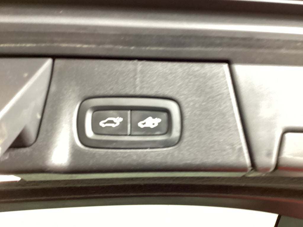 2017 Volvo V90 Cross Country T6 T6 AWD