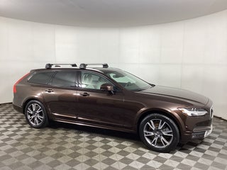 2017 Volvo V90 Cross Country T6 T6 AWD