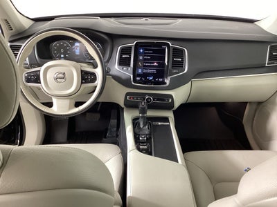 2020 Volvo XC90 T6; 7-seat T6; 7-seat Momentum