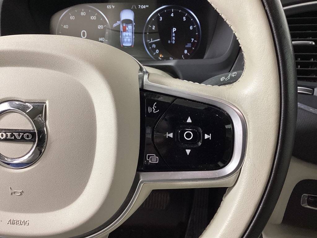 2020 Volvo XC90 T6; 7-seat T6; 7-seat Momentum