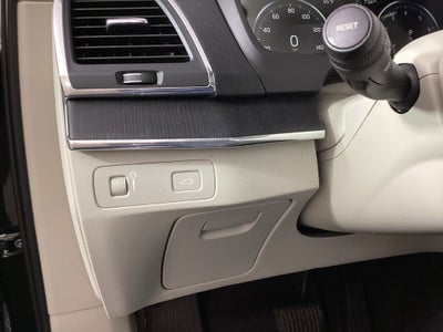 2020 Volvo XC90 T6; 7-seat T6; 7-seat Momentum