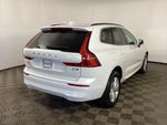 2022 Volvo XC60 B5 B5 Momentum