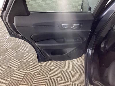 2024 Volvo XC60 B5 B5 Plus Dark Theme