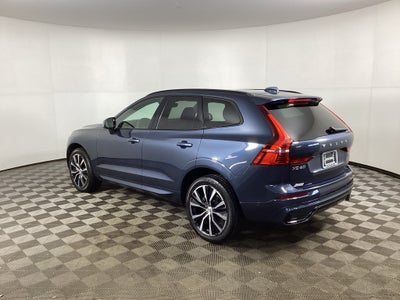2024 Volvo XC60 B5 B5 Plus Dark Theme