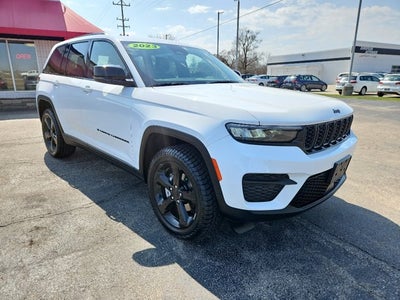 2023 Jeep Grand Cherokee Altitude