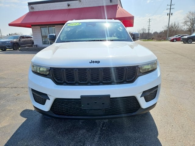 2023 Jeep Grand Cherokee Altitude