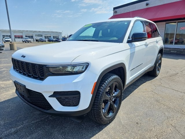 2023 Jeep Grand Cherokee Altitude