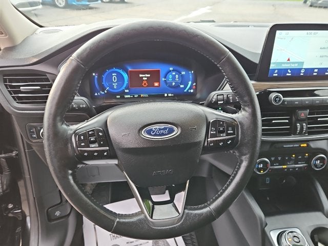 2020 Ford Escape Titanium Hybrid