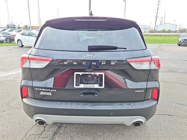2020 Ford Escape Titanium Hybrid