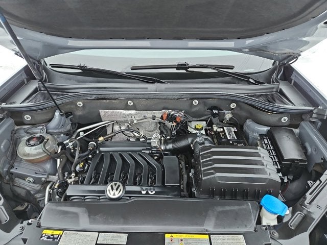 2021 Volkswagen Atlas Cross Sport 3.6L V6 SE w/Technology R-Line