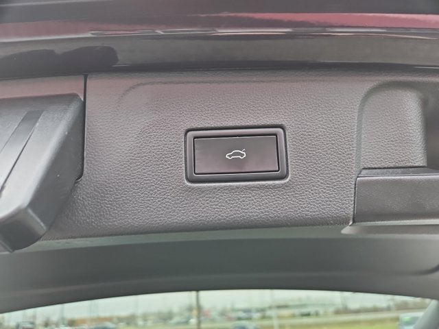 2021 Volkswagen Atlas 3.6L V6 SE w/Technology R-Line