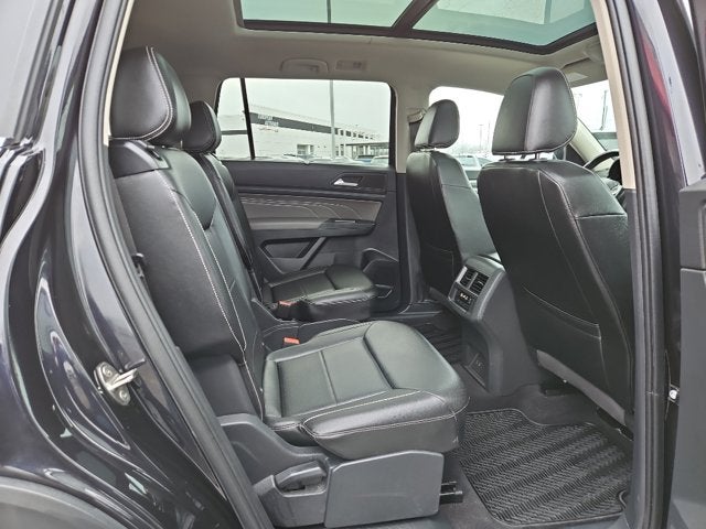 2021 Volkswagen Atlas 3.6L V6 SE w/Technology R-Line