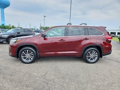 2017 Toyota Highlander Base