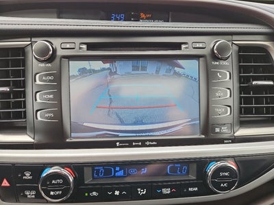 2017 Toyota Highlander Base