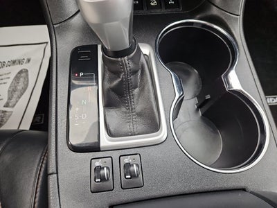 2017 Toyota Highlander Base