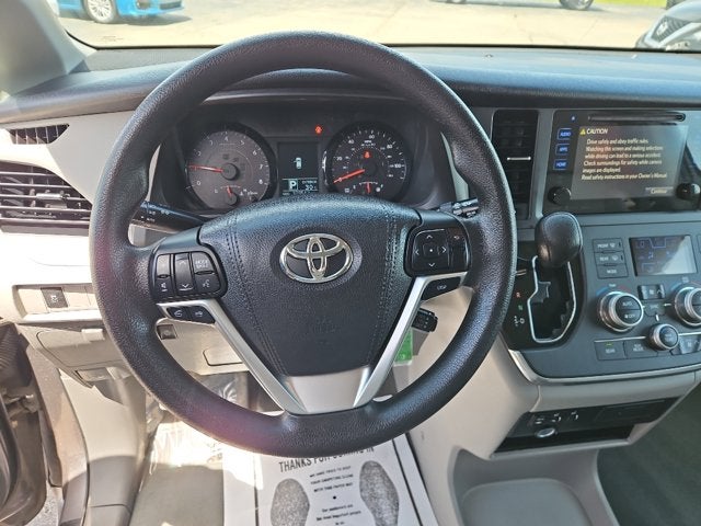 2017 Toyota Sienna Base