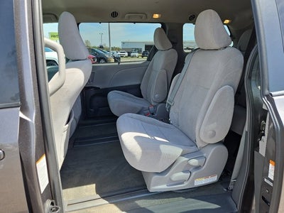 2017 Toyota Sienna Base