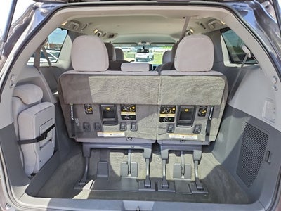 2017 Toyota Sienna Base