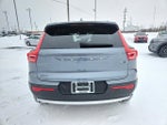 2019 Volvo XC40 Momentum