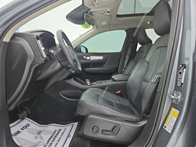 2019 Volvo XC40 Momentum