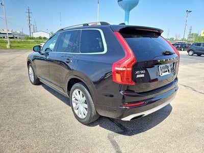 2018 Volvo XC90 Momentum