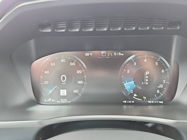 2017 Volvo XC90 Momentum